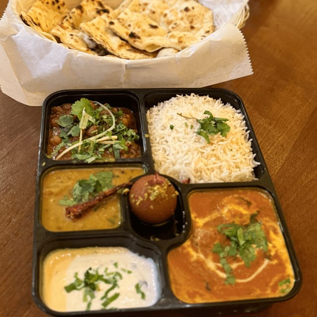 Veg Thali.